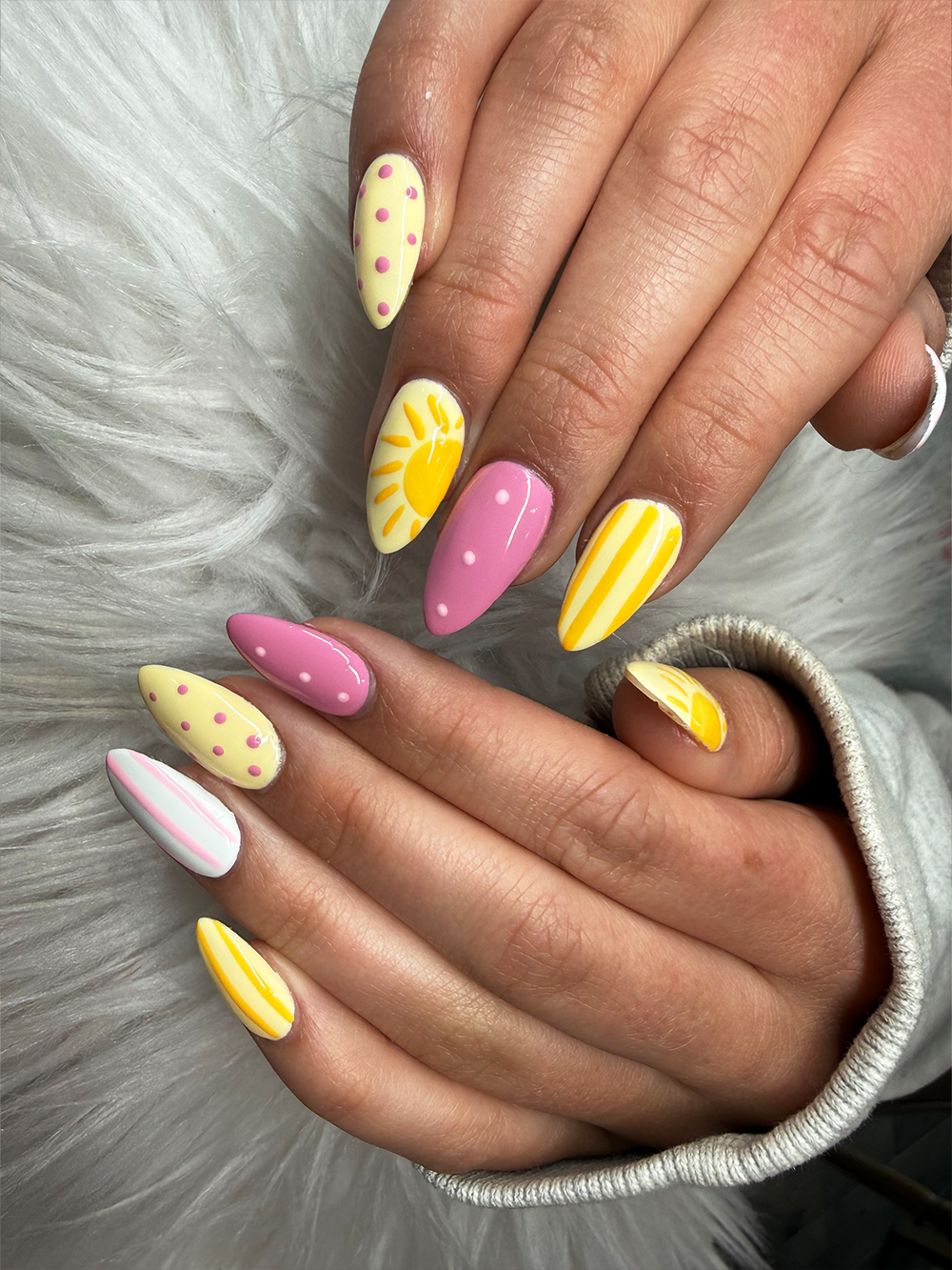 Chic Nail and Head Spa nail art design 5